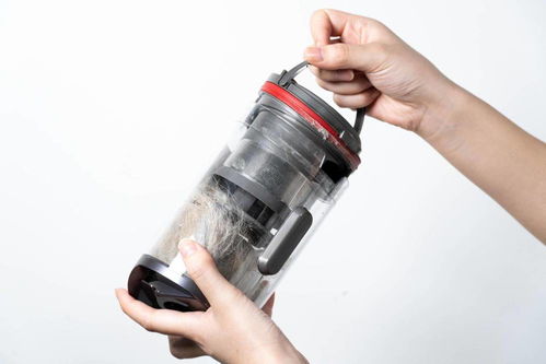 小狗T12 Pro吸塵器評(píng)測(cè) ?？藢櫸锩l(fā)，細(xì)節(jié)設(shè)計(jì)彰顯貼心